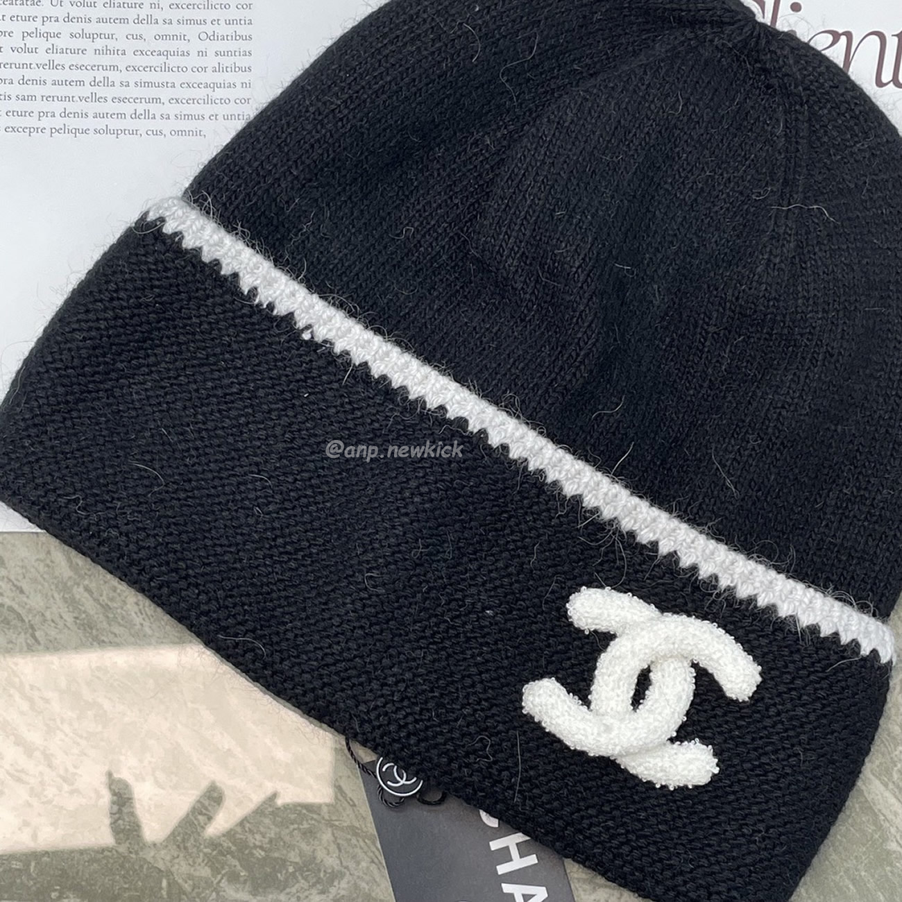 Chanel Cc Logo Black Beanie Hat (6) - newkick.org